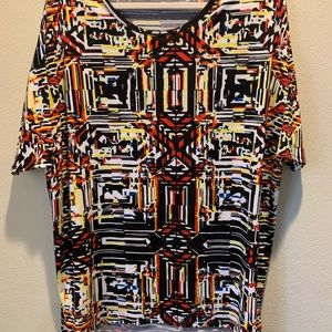 Large LuLaRoe Irma NWOT